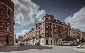 Alexxanders Hotel & Boardinghouse, Restaurant